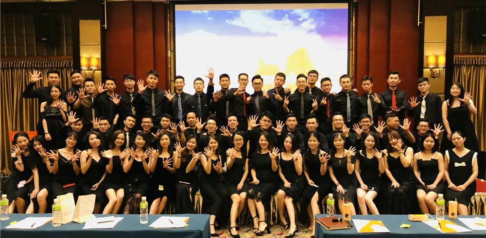 五周年典礼大合照 五周年典礼大合照